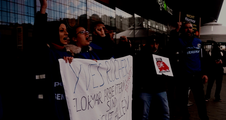Flormar workers protesting in Berlin